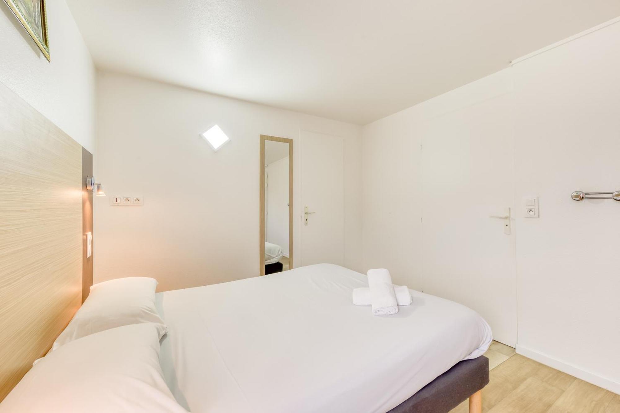 Fasthotel Roissy Cdg Sud - Claye Souilly ภายนอก รูปภาพ