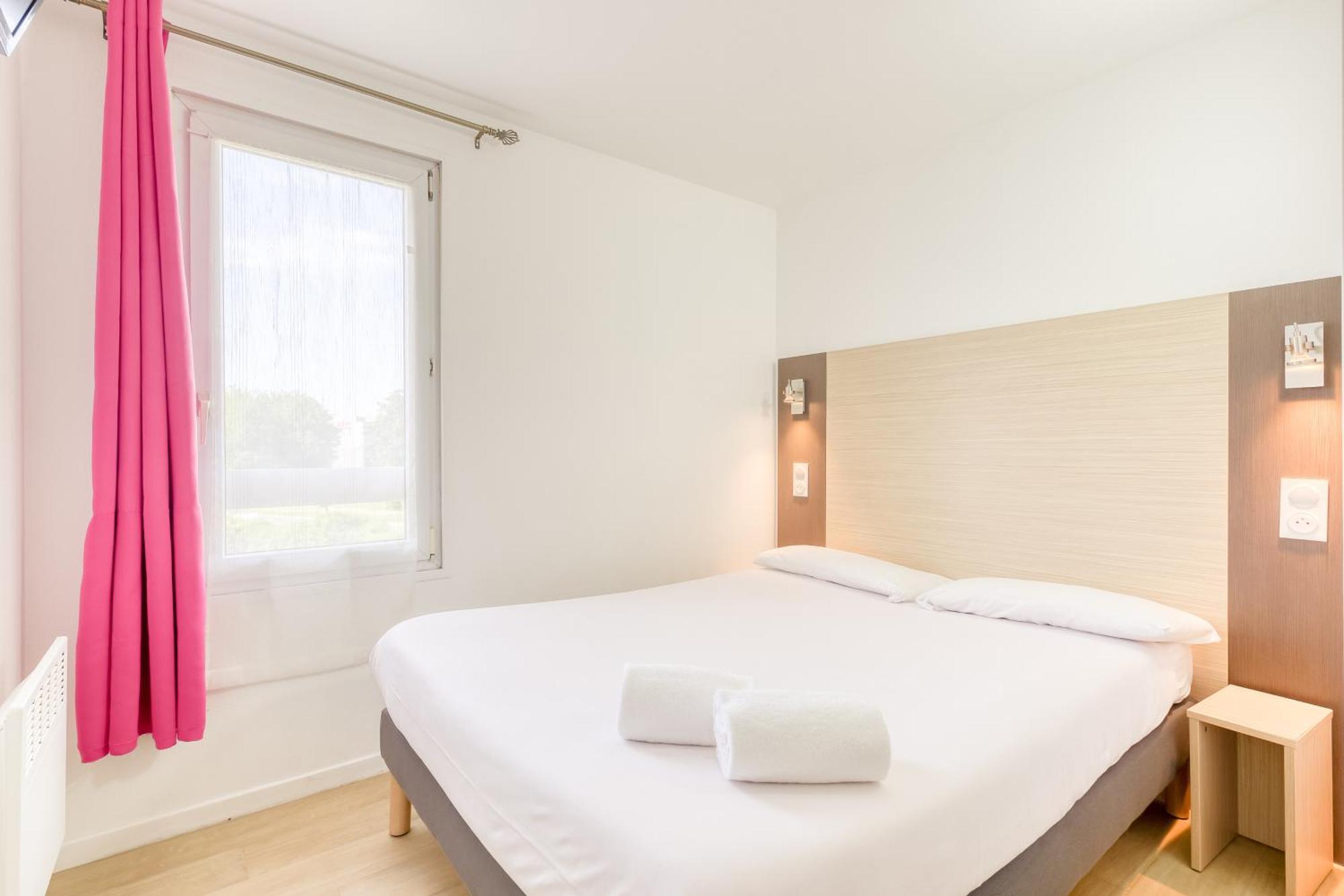 Fasthotel Roissy Cdg Sud - Claye Souilly ภายนอก รูปภาพ